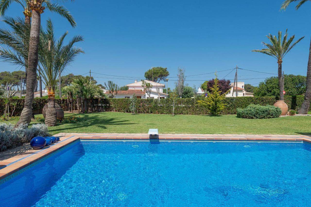 Mulholland Villa Can Picafort (Mallorca)